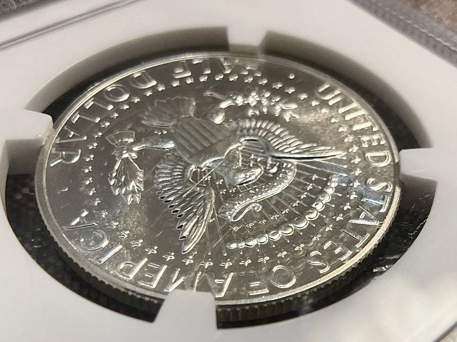 NGC高鑑定品☆1964年米国ケネディ大統領 追悼 発行初年度ハーフ