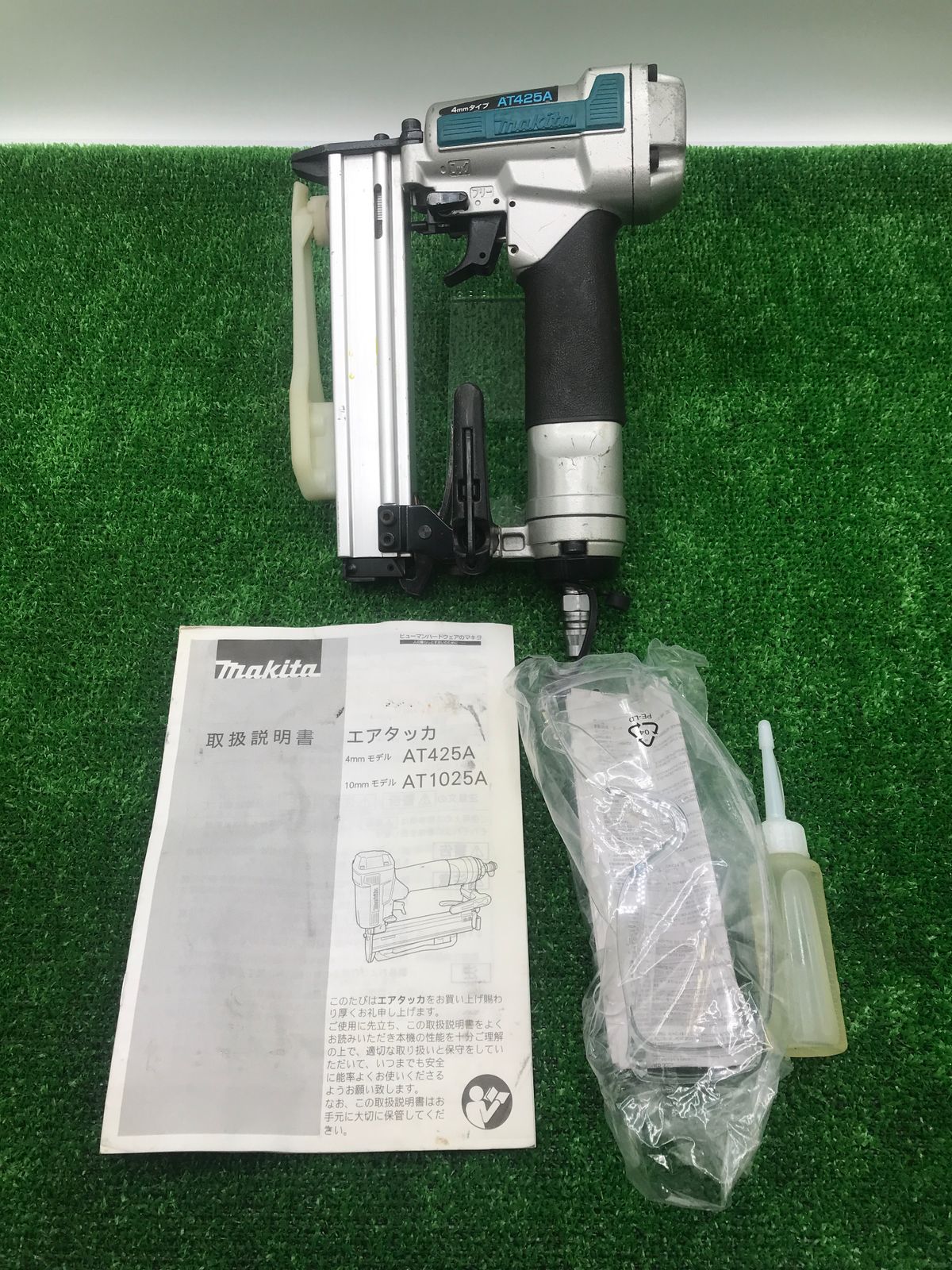 領収書発行可】☆Makita/マキタ 4mm常圧エアータッカー AT425AK