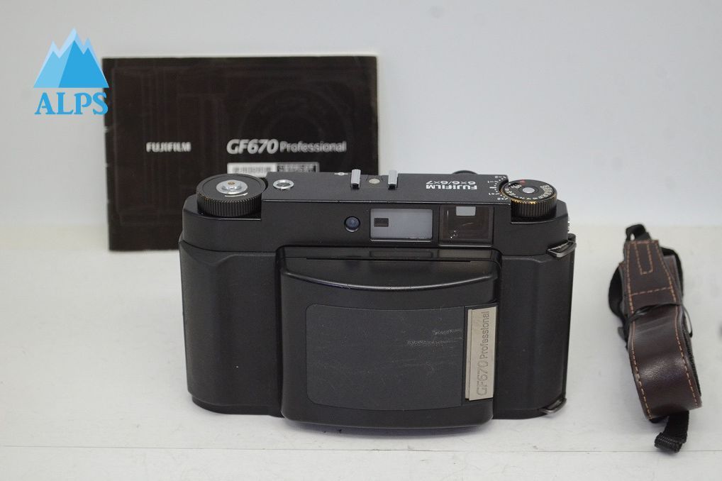 FUJIFILM フジフィルム GF670 Professional 中判カメラ 251015a