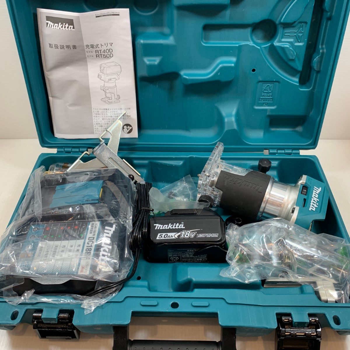 κκMAKITA マキタ 電動工具 トリマー コードレス式 18v 0820323 RT50D ブルー