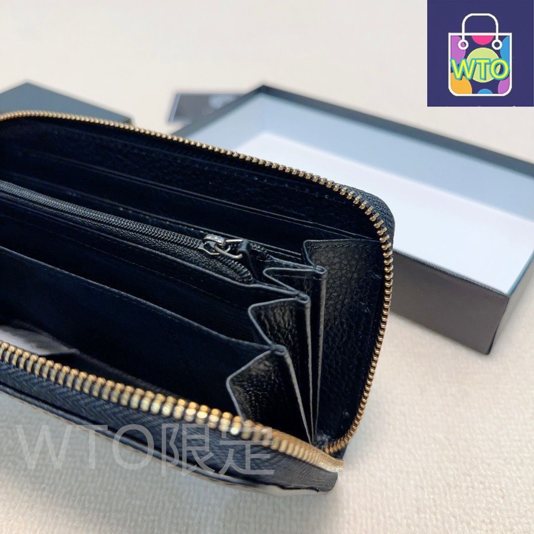 今日WTO】Versace ヴェルサーチ レザーメンズハンドバッグ