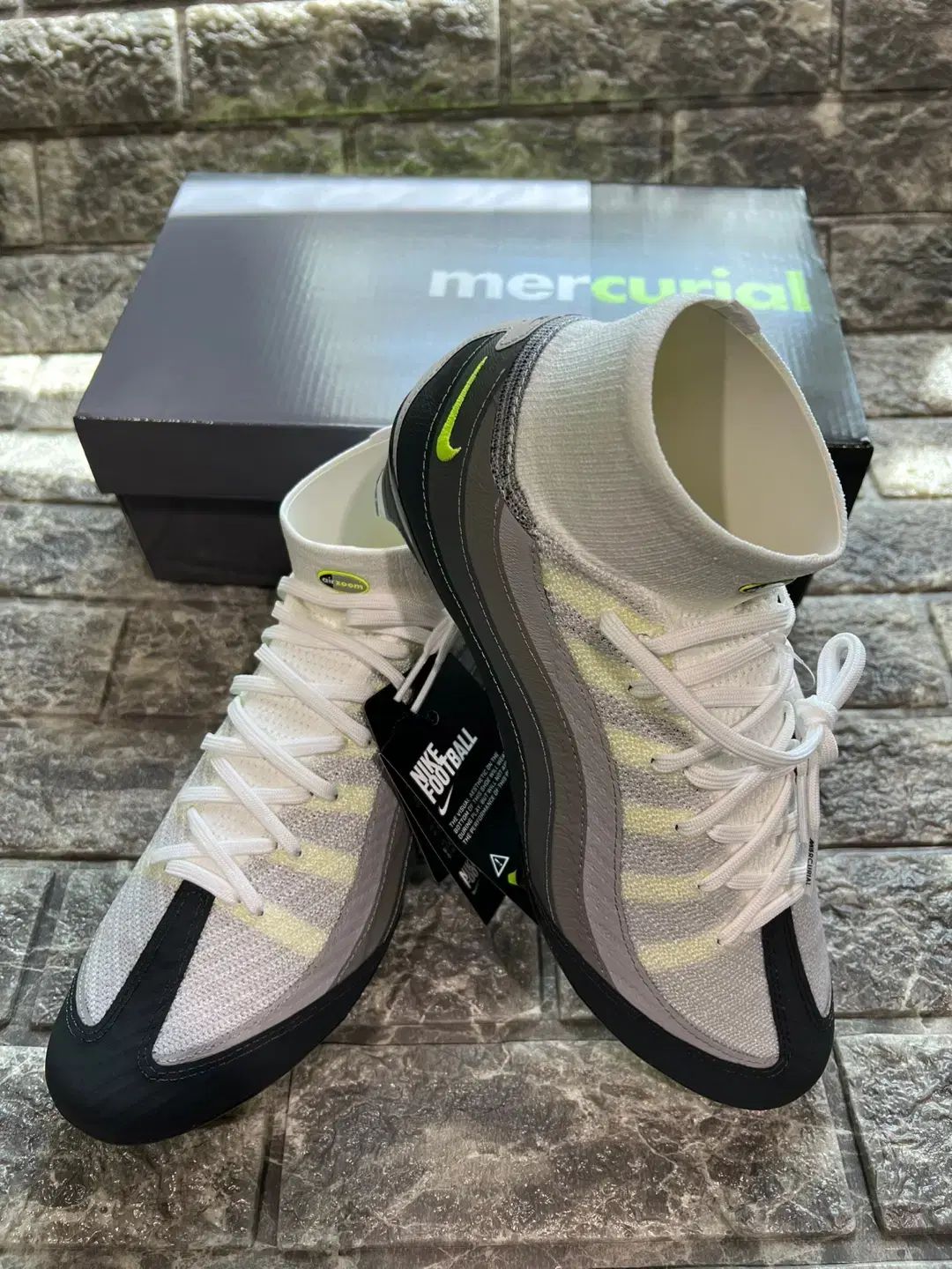 270 マーキュリアル スーパーフライ 10 エアマックス AIR MAX 95 SE FG