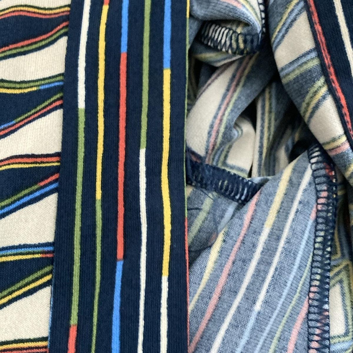 BCBGMAXAZRIA - BCBGMAXAZRIA(ビーシービージーマックスアズリア) カーディガン サイズXXS XS レディース美品  - ネイビー×ベージュ×マルチ 長袖/ロング丈 BCBGMAXAZRIA - BCBGMAXAZRIA(ビーシービージーマックスアズリア