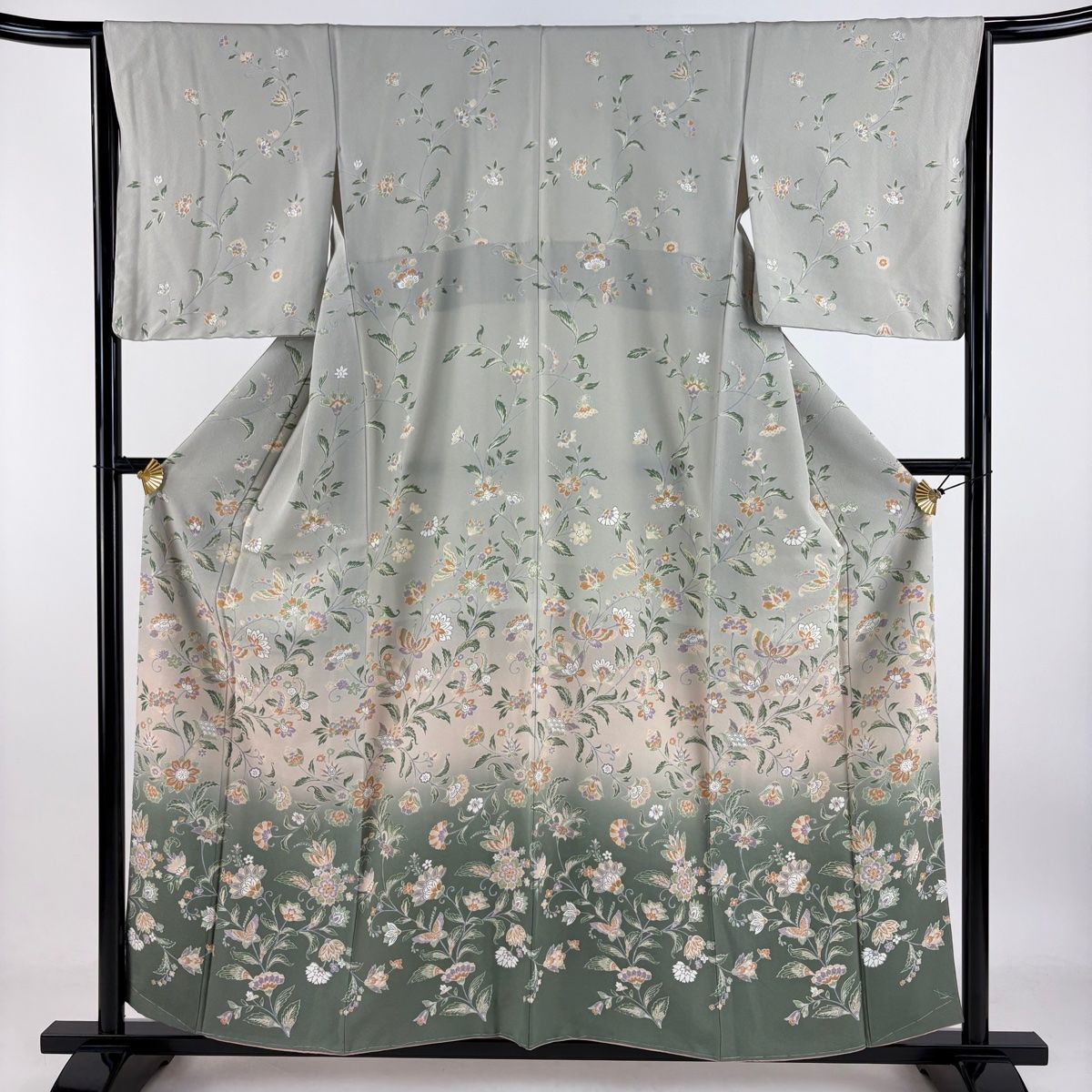 ★着物10★ 1円 絹 訪問着 舞蝶 芝草 袷 身丈164cm 裄67cm [同梱可] ☆☆☆☆ 訪問着 身丈157cm 裄丈65.5cm M 袷 草花 蝶 ぼかし 灰緑 正絹