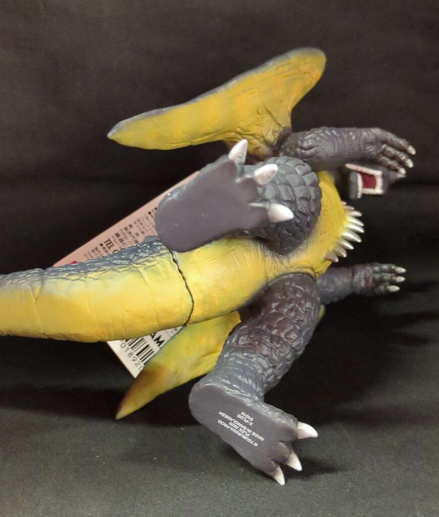 ウルトラ大怪獣シリーズ5000　カメレキング Amazon.co.jp: ウルトラ大怪獣シリーズ5000 カメレキング : おもちゃ