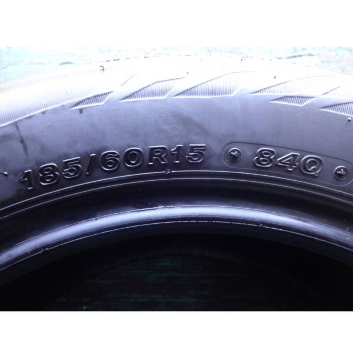 今季新作 185 60R15 冬用4本 7分山 8分山 ブリヂストン BLIZZAK VRX2 タイヤ タイヤ アクア フィット シエンタ 5756