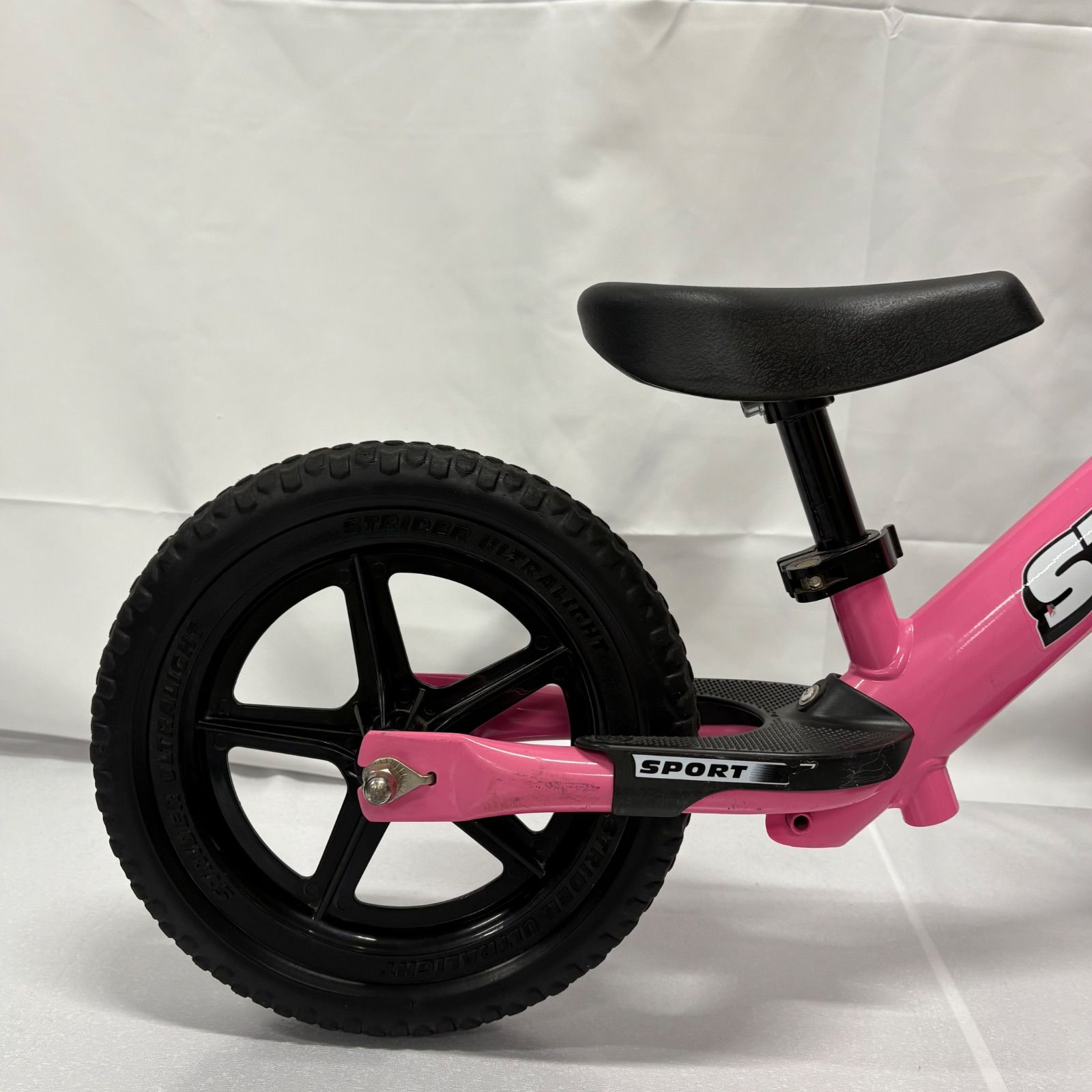 STRIDER 14x バランスバイク ピンク 美品 ストライダー STRIDER 14X