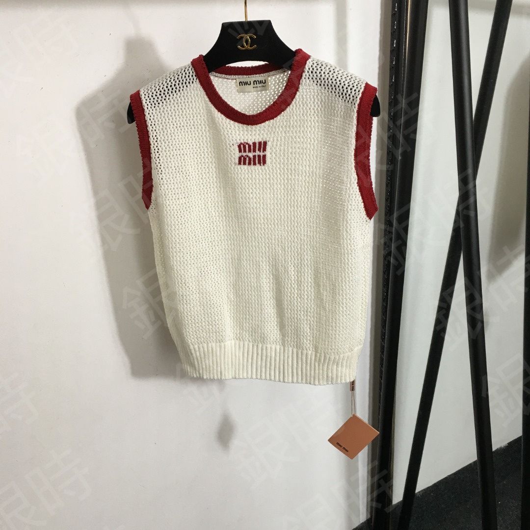 極美品 MIUMIU ミュウミュウ ニット ベスト