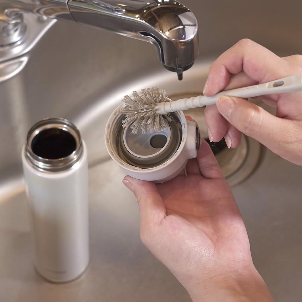  ナチュラル 暮らしに馴染む 細かいところのお掃除に キッチン 360度植毛 ブラシ バス 隅に届く 溝 リビング 隙間 セット 窓まわり 本体 くらしブラシ 組 3本組 桟 溝ブラシ 掃除用具