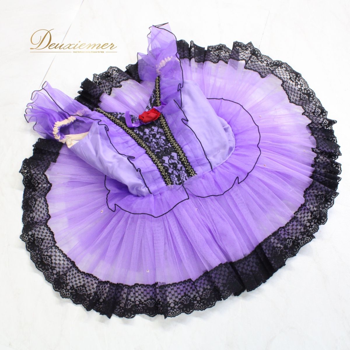 【美品 日本製 バレエ衣装】パープル Chacott ノーソーイングニット 紫 美品 日本製 バレエ衣装】パープル Chacott ノーソーイング