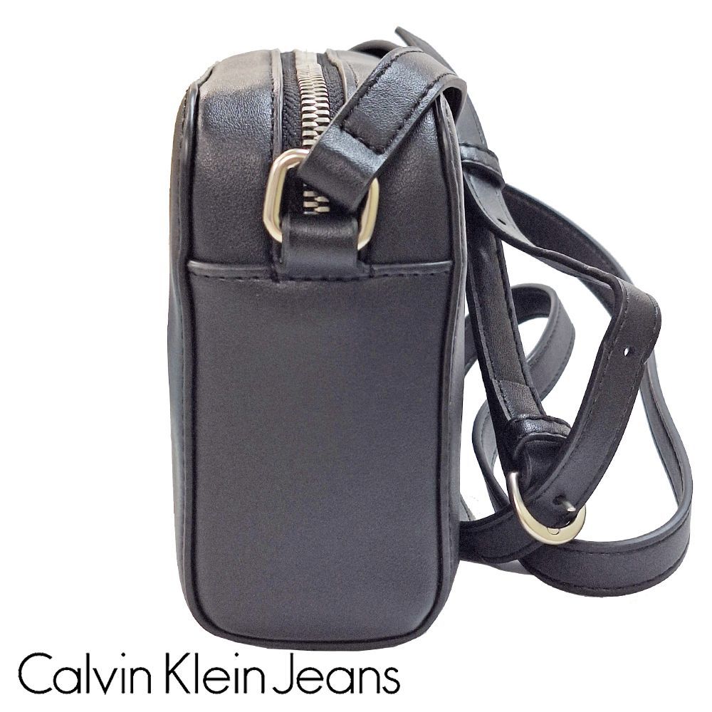 新品】カルバンクライン ジーンズ ミニショルダーバッグ 斜め