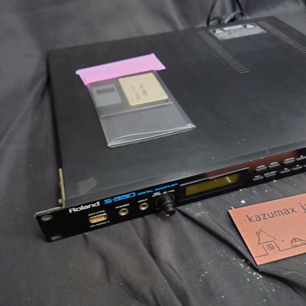 【美品】Roland S-330 ローランド デジタルサンプラー Roland S-330 | Vintage Synth Explorer