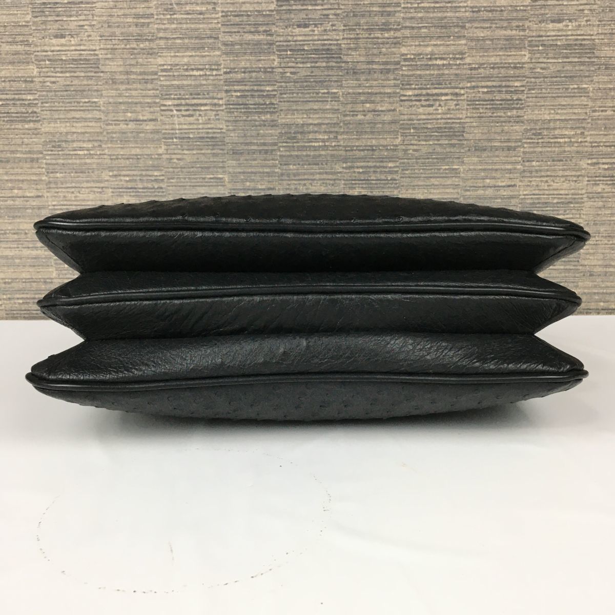 JRA 証書付き オーストリッチレザー/本革 ハンドバッグ〈黒/BLACK〉bag