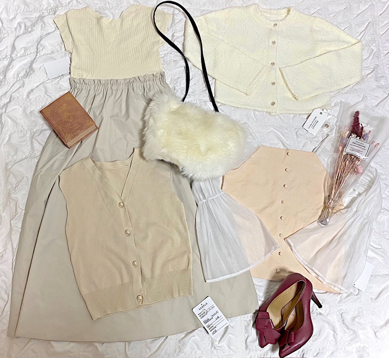 イエベ⭐︎全て未使用品。レディース服まとめ売り 大人可愛い 