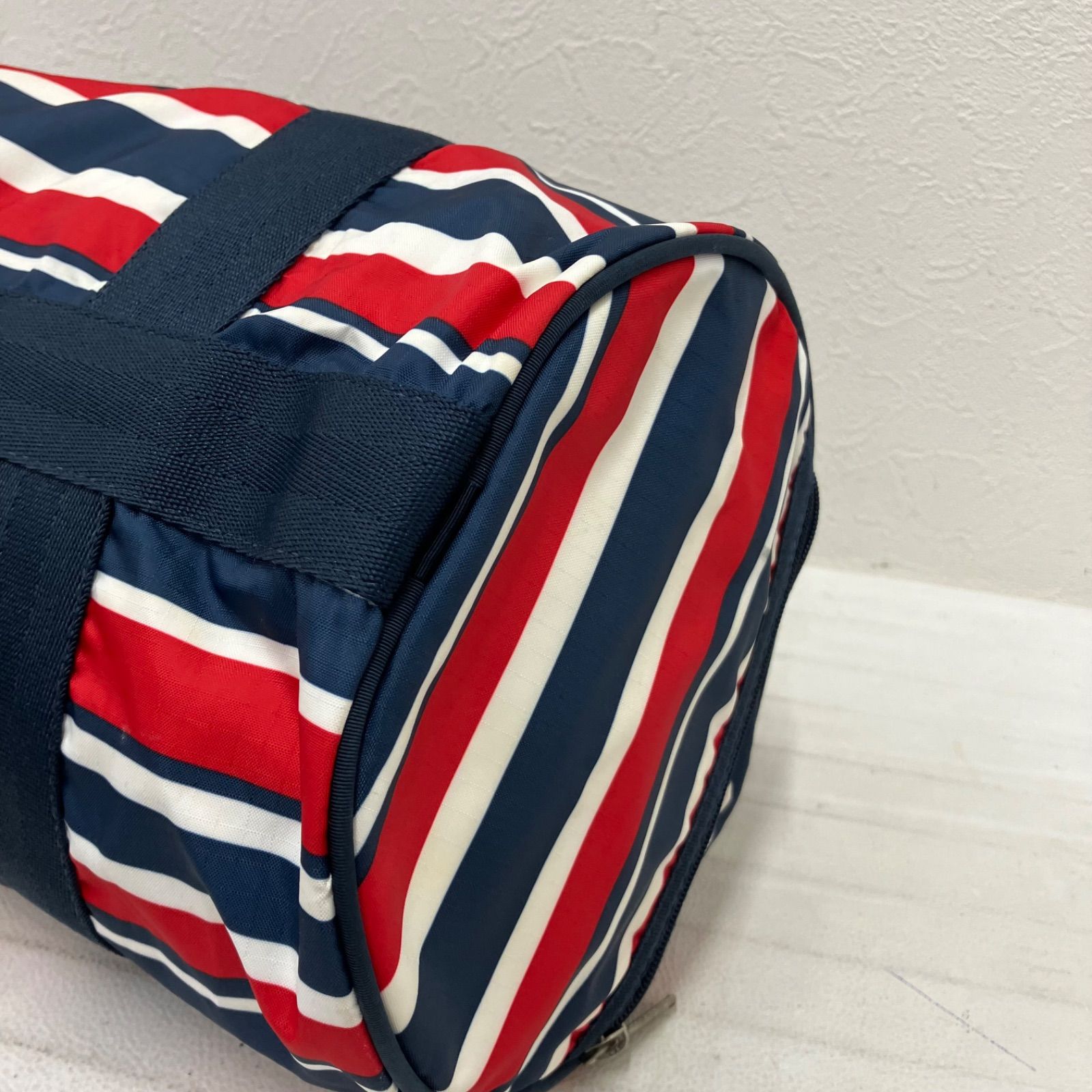 LESPORTSAC レスポートサックエクストララージウィークエンダー リボン柄 5292 LeSportsac レスポートサック トートバッグ ハンドバッグ 肩がけ