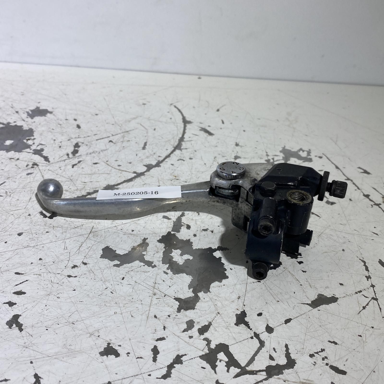 ゼファー400 C1-C7 カワサキ 純正 クラッチレバー Assy ホルダー 2026