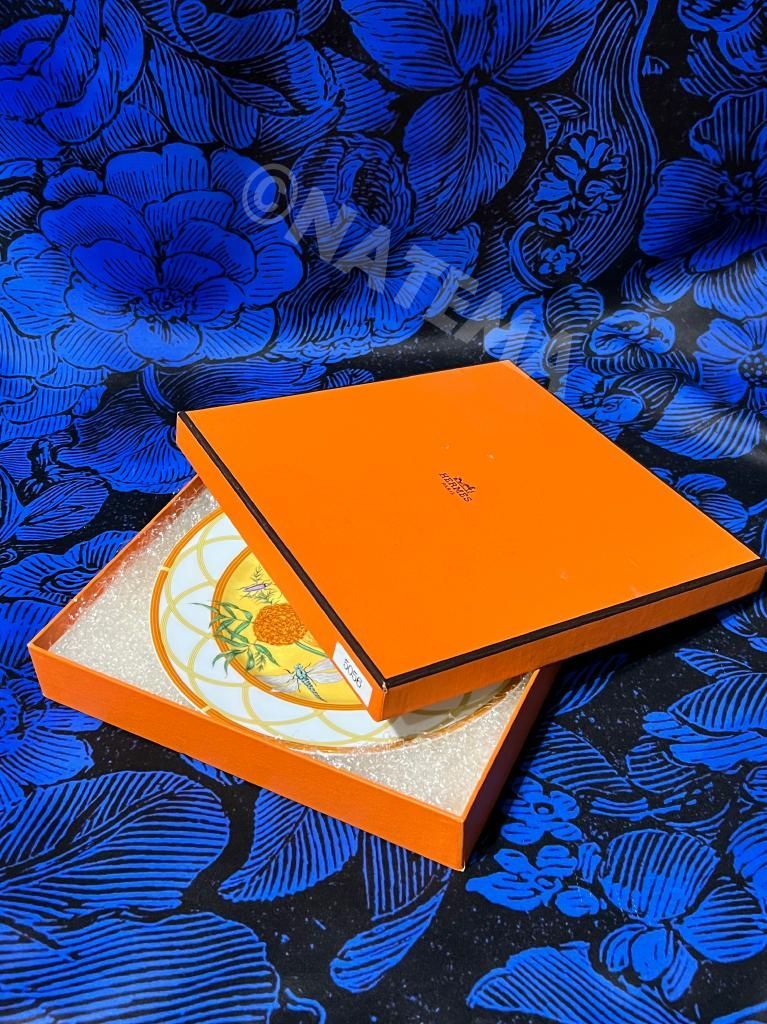 販売中です 【未使用】Hermès エルメス La Siesta プレート