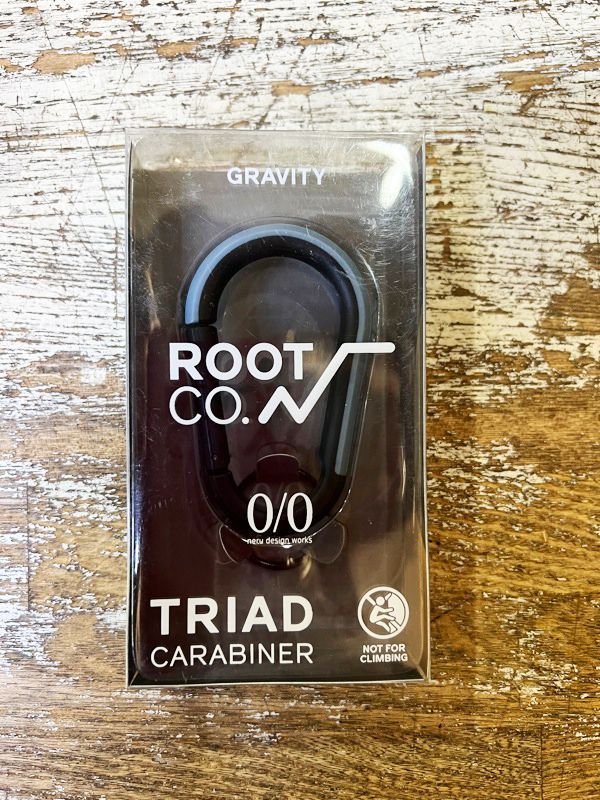 未使用 ROOT CO.×neru design works/ルートコー×ネルデザイン ダブルネーム TRIAD CARABINER カラビナ ブラック×グレー