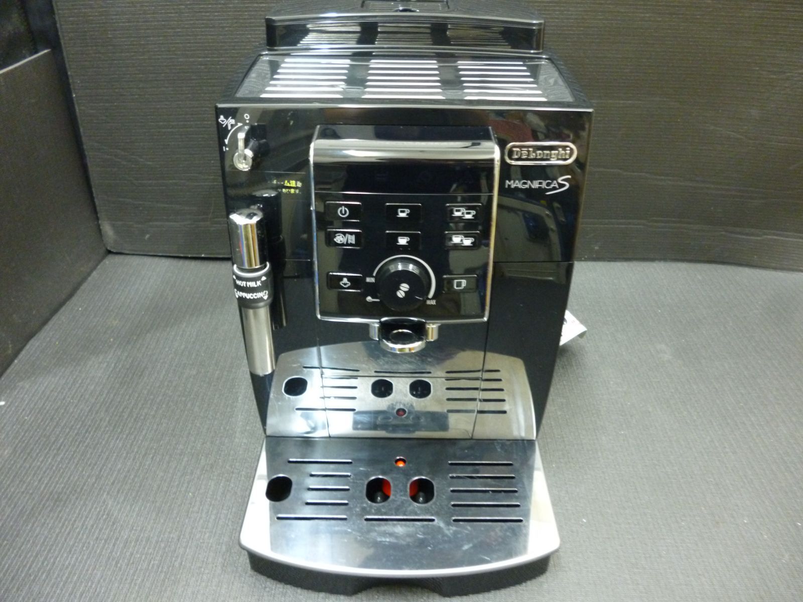 品 DeLonghi デロンギ 全自動エスプレッソマシン コーヒーメーカー MAGNIFICA S マグニフィカS ECAM23120-B