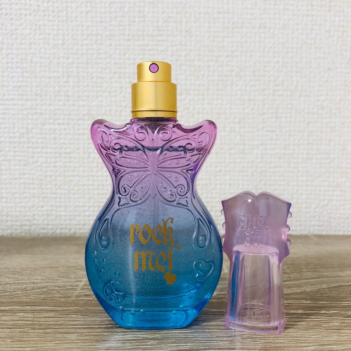 【限定　廃盤レア】アナスイ　ANNA SUI　ロックミー　オードトワレ　75ml アナ スイ(フレグランス) / ロック・ミー! オー デ トワレの公式