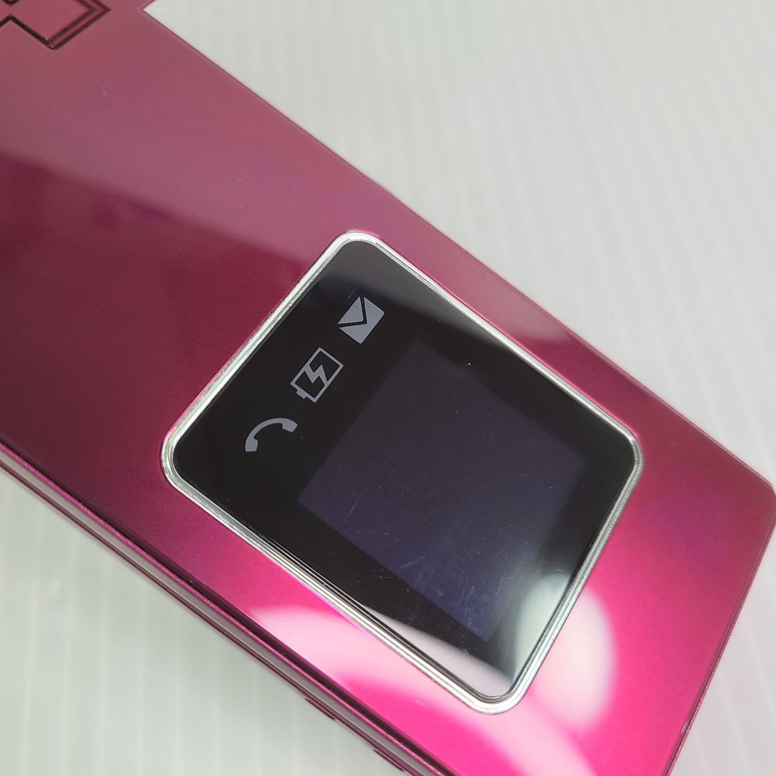 ソフトバンク かんたん携帯9 505SH ワインレッド 携帯電話