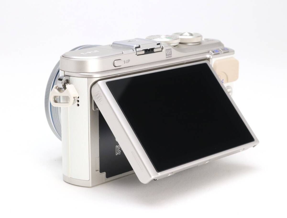 AA- (極上品) OLympus オリンパス PEN E-PL9 14-42mm F3.5-5.6 EZ 