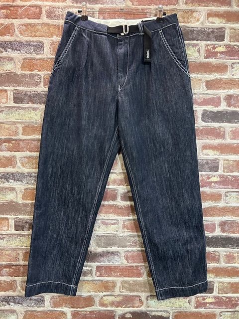 イタリア発 VALARSA ヴァラールサ SPITZ RAW DENIM XL 希望小売価格￥38,500-_ - メルカリ