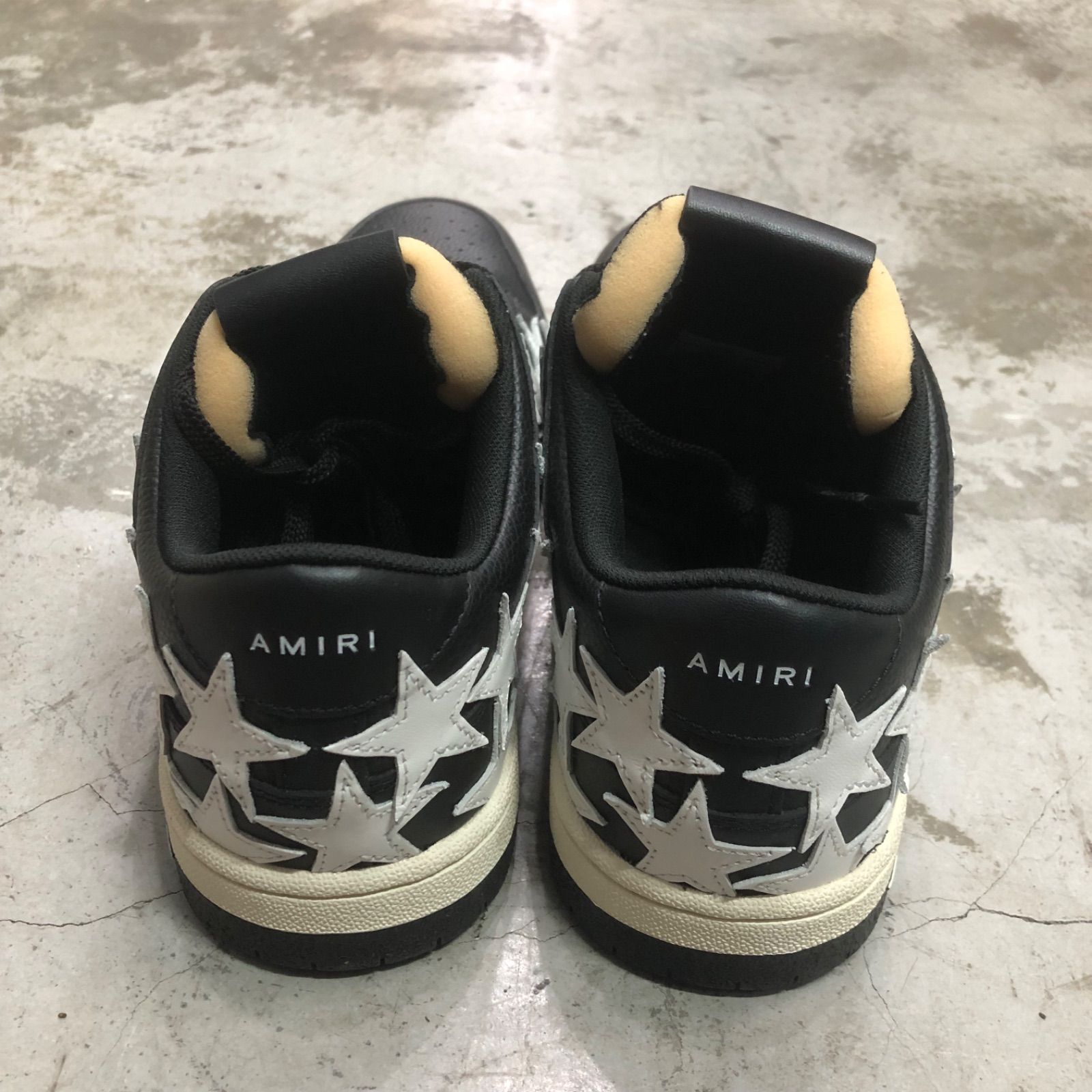 AMIRI ホワイト ブラック スニーカー AMIRI Stars Court スニーカー