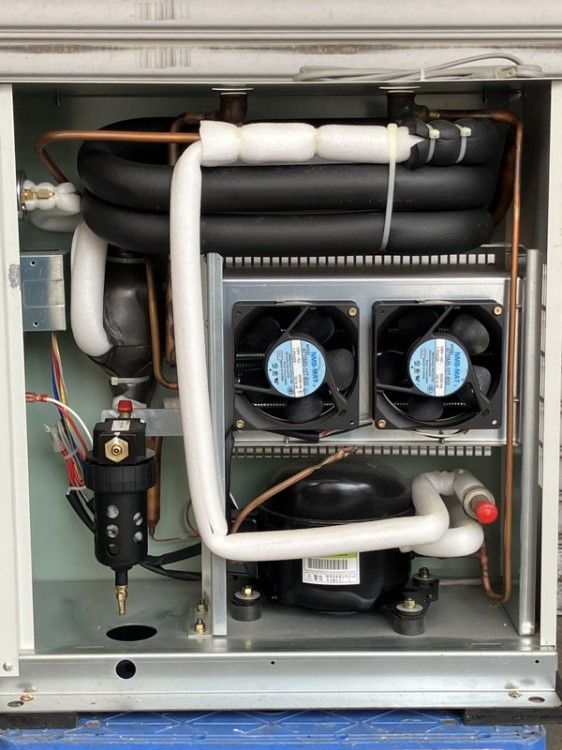 5馬力対応 冷凍式エアードライヤー