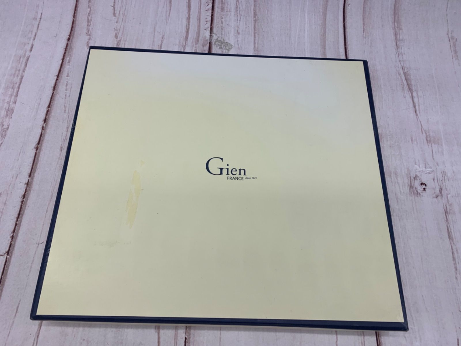 【箱付き】Gien ジアン ミルフルール スクエアプレート 花柄皿 未使用 箱付き Gien ジアン ミルフルール スクエア プレート 花