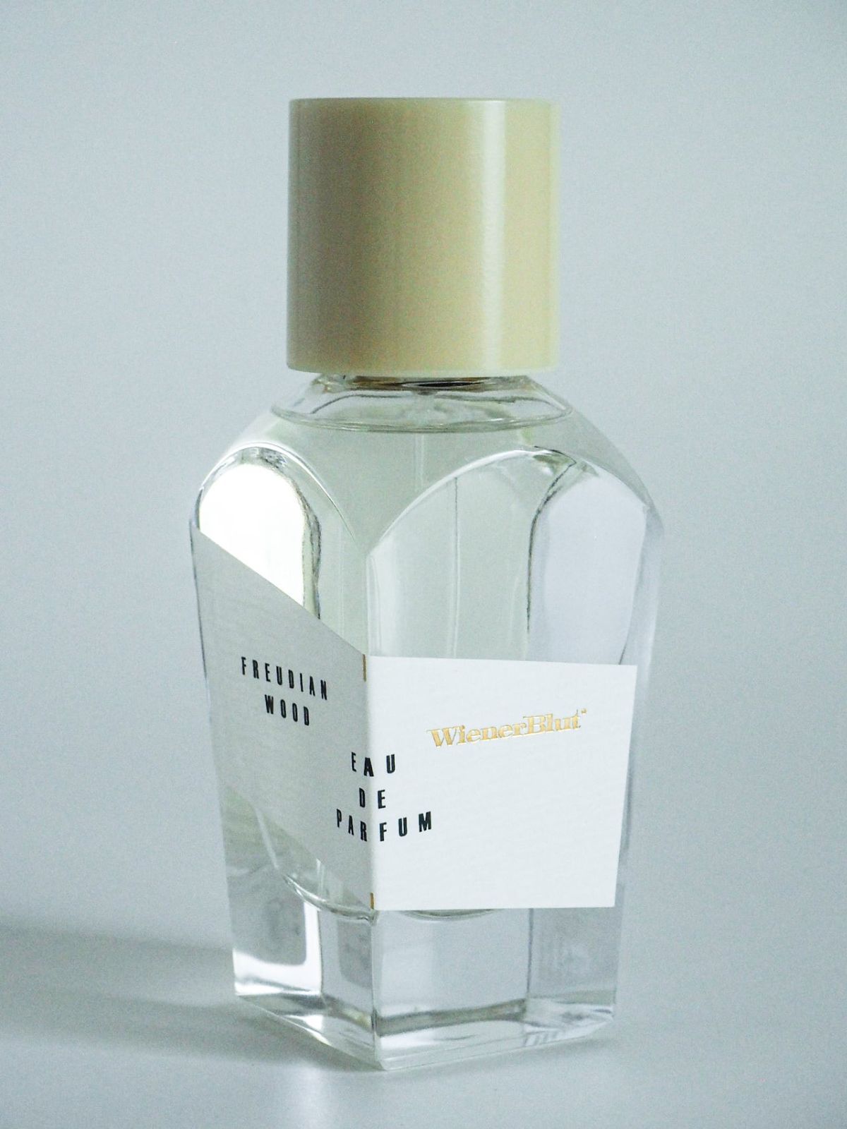 特別セール品 WienerBlut(ウィーナーブルート)KLUBWASSER 100ml www