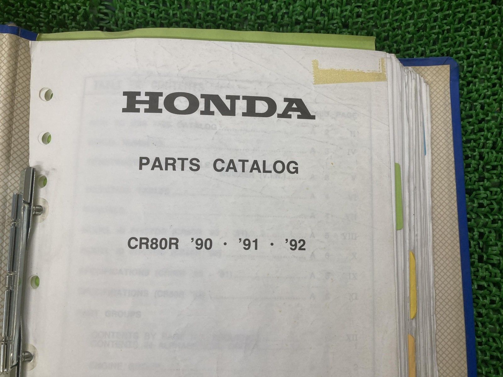 CR80R XR250R XR400R XR600R パーツリスト ホンダ 正規 バイク 整備書 HE04 ME08 ME06 NE03 PE04 バインダー 【中古】 29 CR80R XR250R XR400R XR600R パーツリスト ホンダ 正規 バイク 整備書