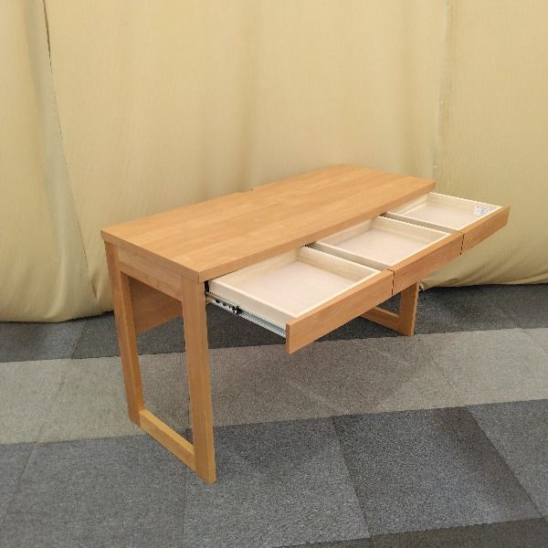 ワークデスク