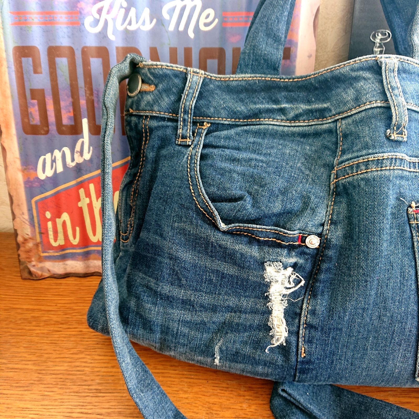 USEDデニムリメイク 大きいボストンバッグ　ショルダーバッグ2way USEDデニムリメイク 大きいショルダーバッグ USEDデニムリメイク