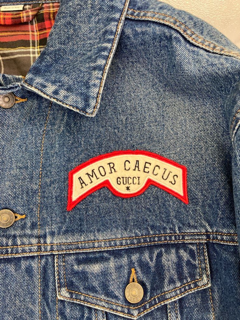 専用ページ 19年 美品 GUCCI グッチ AMOR CAECUS バックロゴ オーバー