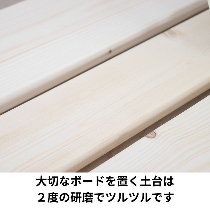 ぐりやんさん専用　サーフボードラック　サーフボードスタンド　　ブラック艶消し塗装 サーフボードラック 無塗装ニス仕上げ 3本立て - メルカリ