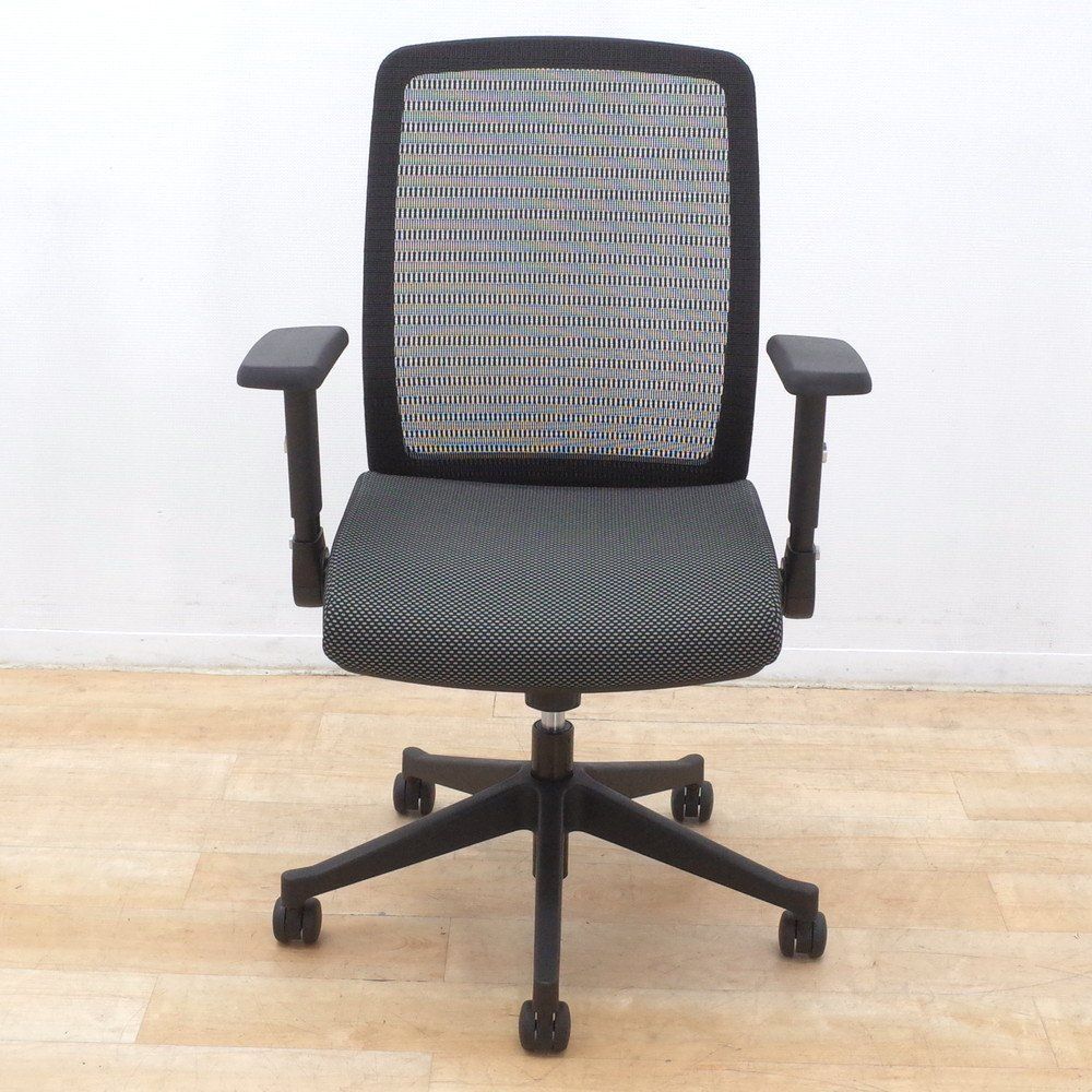 コイズミファニテック 肘付オフィスチェア JG41481BK ブラック 跳ね上げ肘 パソコンチェア ロッキング メッシュ EG17986 オフィス家具