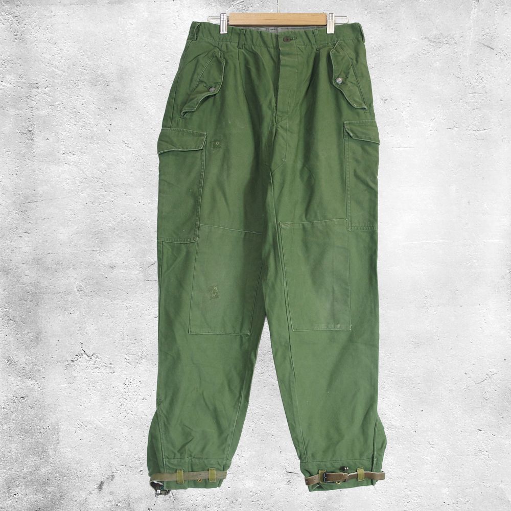 スウェーデン軍 カーゴパンツ ベルト付き ユーロ ミリタリー 軍パン C50 スウェーデン軍 カーゴパンツ ベルト付き ユーロ ミリタリー 軍