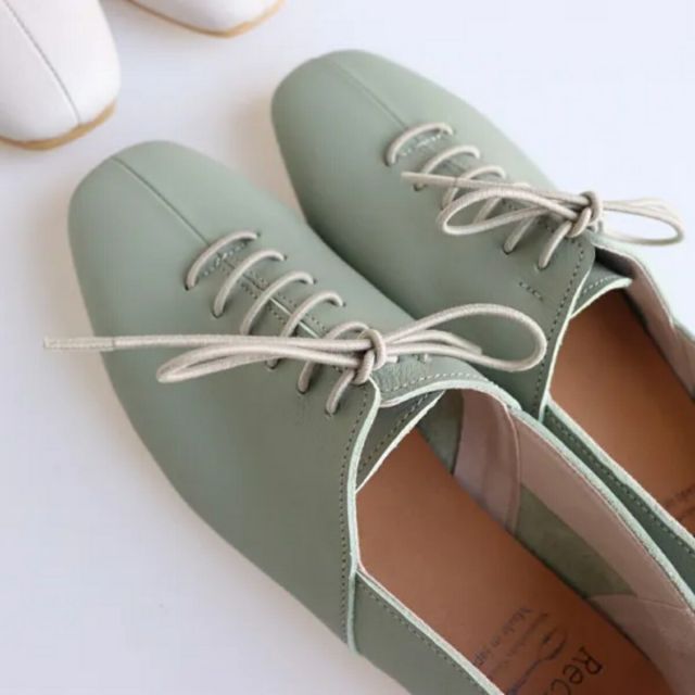 パンプス スクエアトゥ