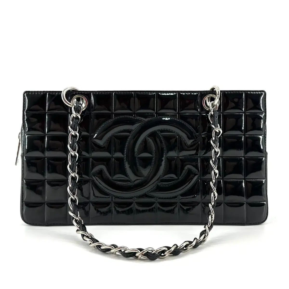 【希少】CHANEL チョコバー チェーンショルダー パテント ターンロック 希少】CHANEL チョコバー ターンロック チェーンショルダー