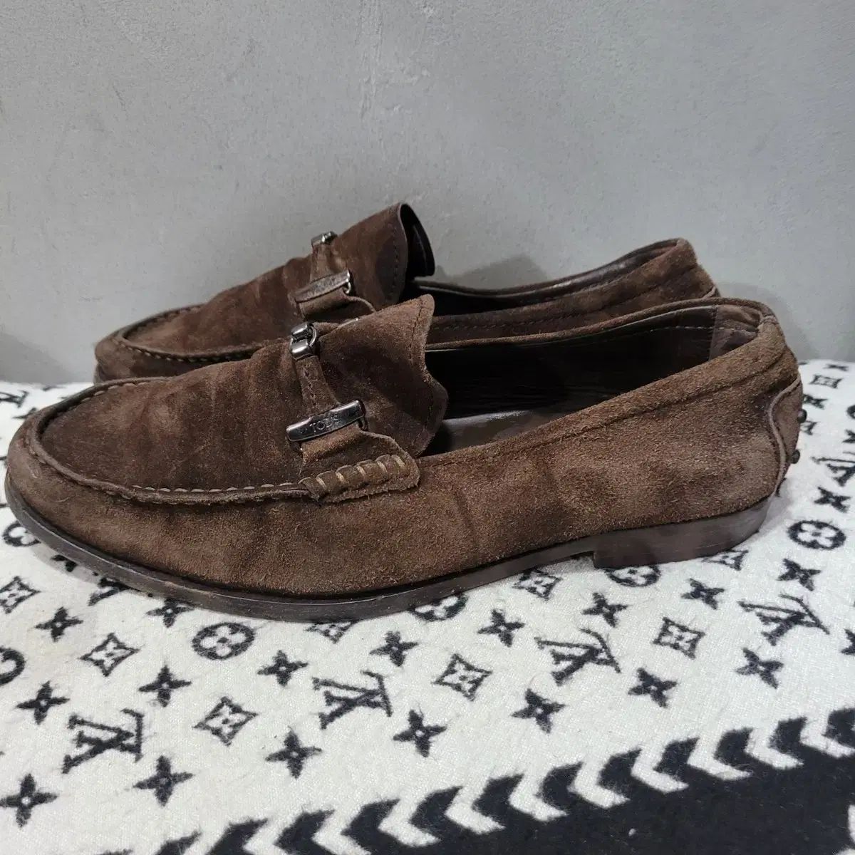  TOD S トッズ スエード メンズ ローファー ローファー ブーツ 革靴