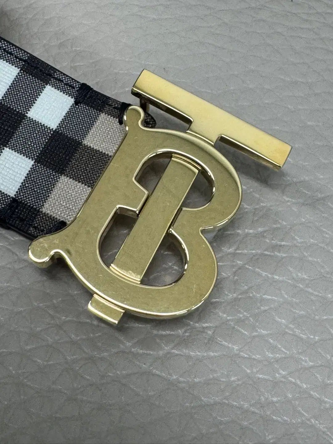 BURBERRY バーバリー