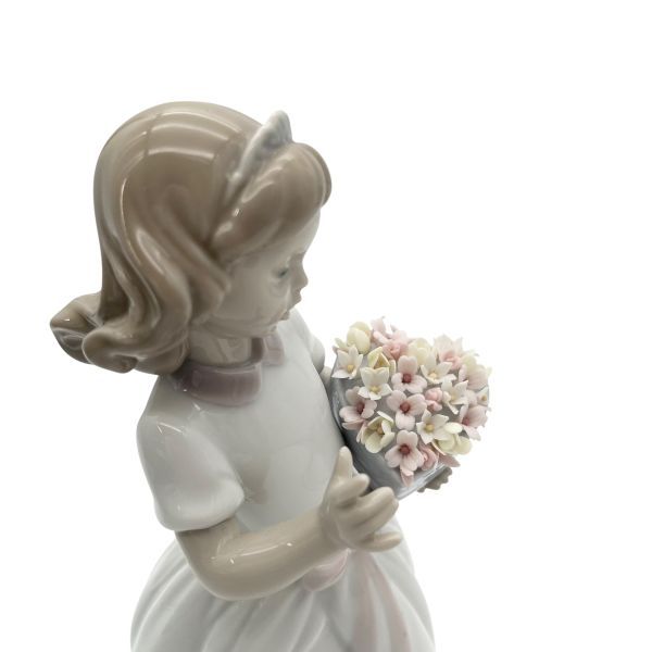 リヤドロ Lladro 大切なあなたへ Amazon.co.jp: リヤドロ LLADRÓ 人形 大切なあなたへ 01006915