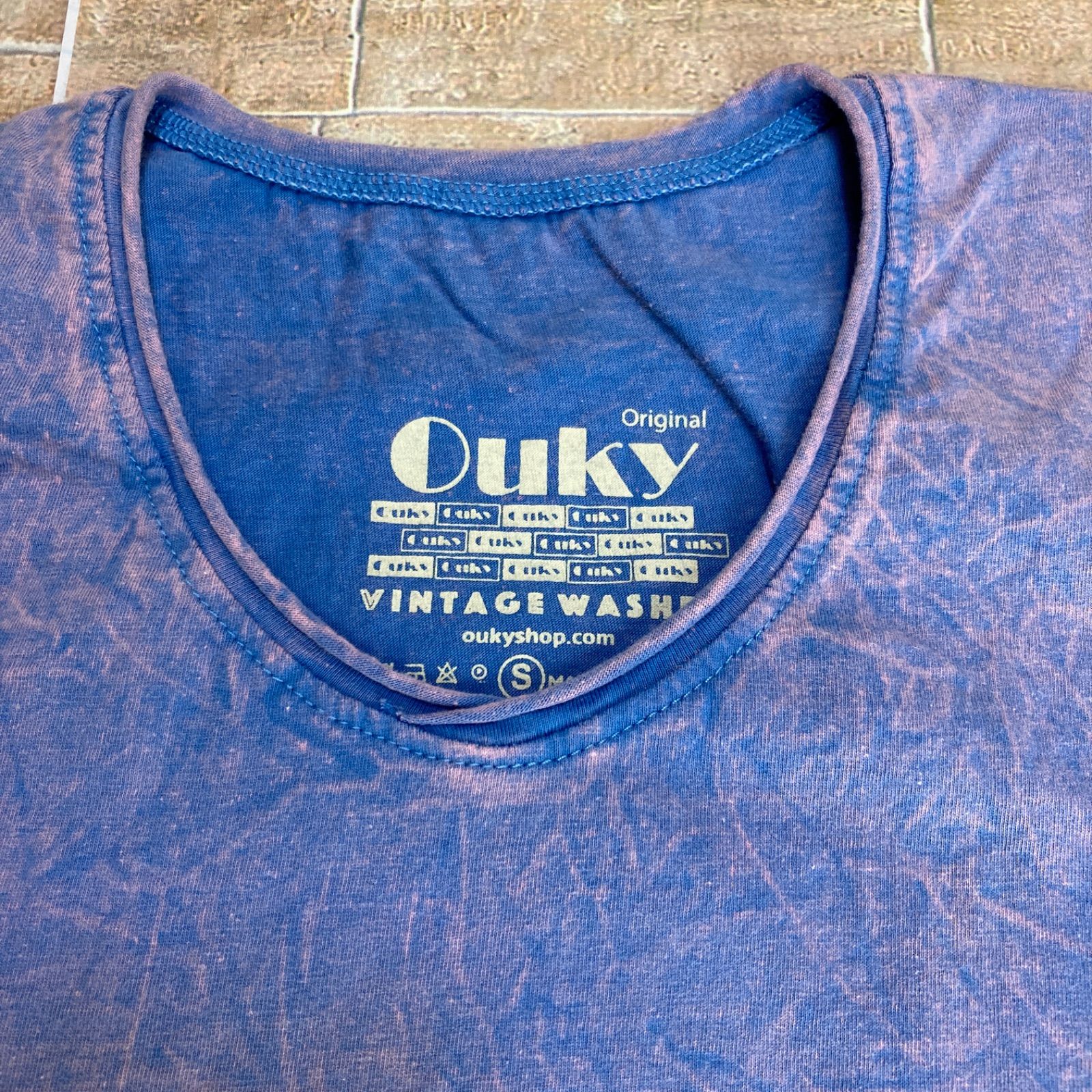 Ouky ヴィンテージ ウォッシュ Tシャツ ラウンド ネック