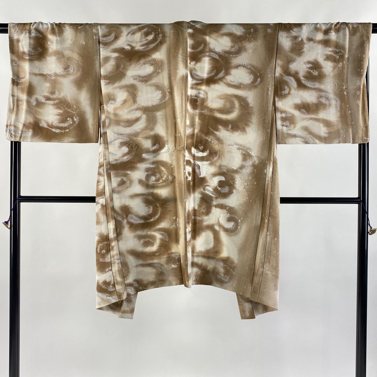 羽織 身丈103cm 裄丈69cm L 地紋 幾何学 ぼかし 薄茶色 正絹