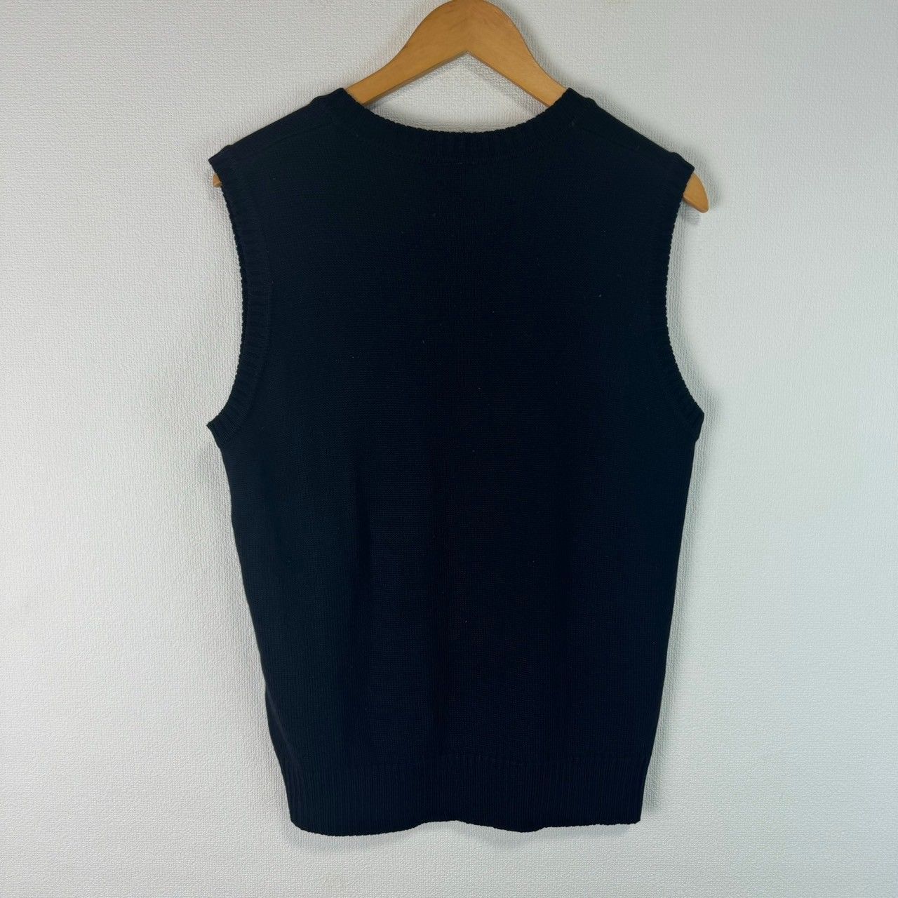 haru。 90s K シンプル ワンポイントロゴ ニットベスト ベスト シティーボーイ