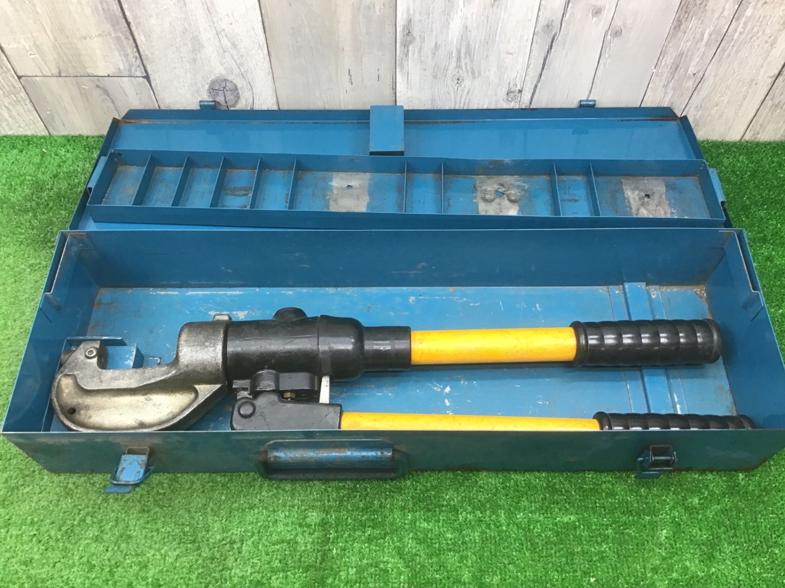 泉 IZUMI 手動油圧式圧着工具 EP-300N 中古品