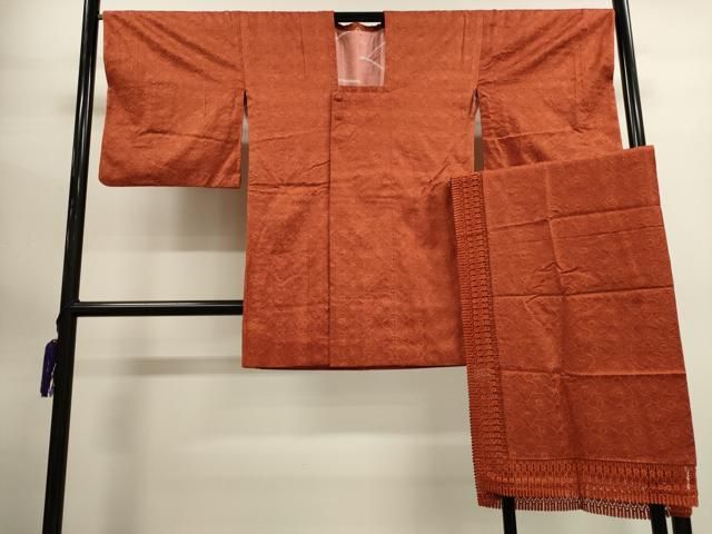 平和屋着物道行コート　ロング丈　吉祥花文　ショール付き　正絹　逸品　CAAK3705dy