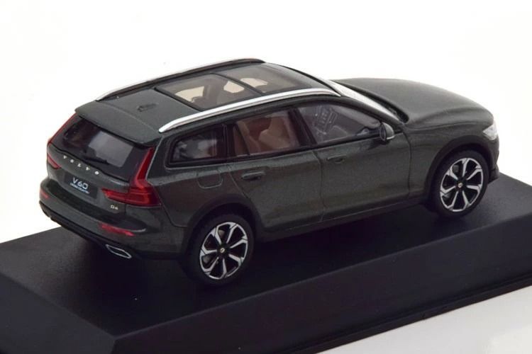 ノレブ 1/43 ボルボ V60 クロスカントリー 2019 パイングレー