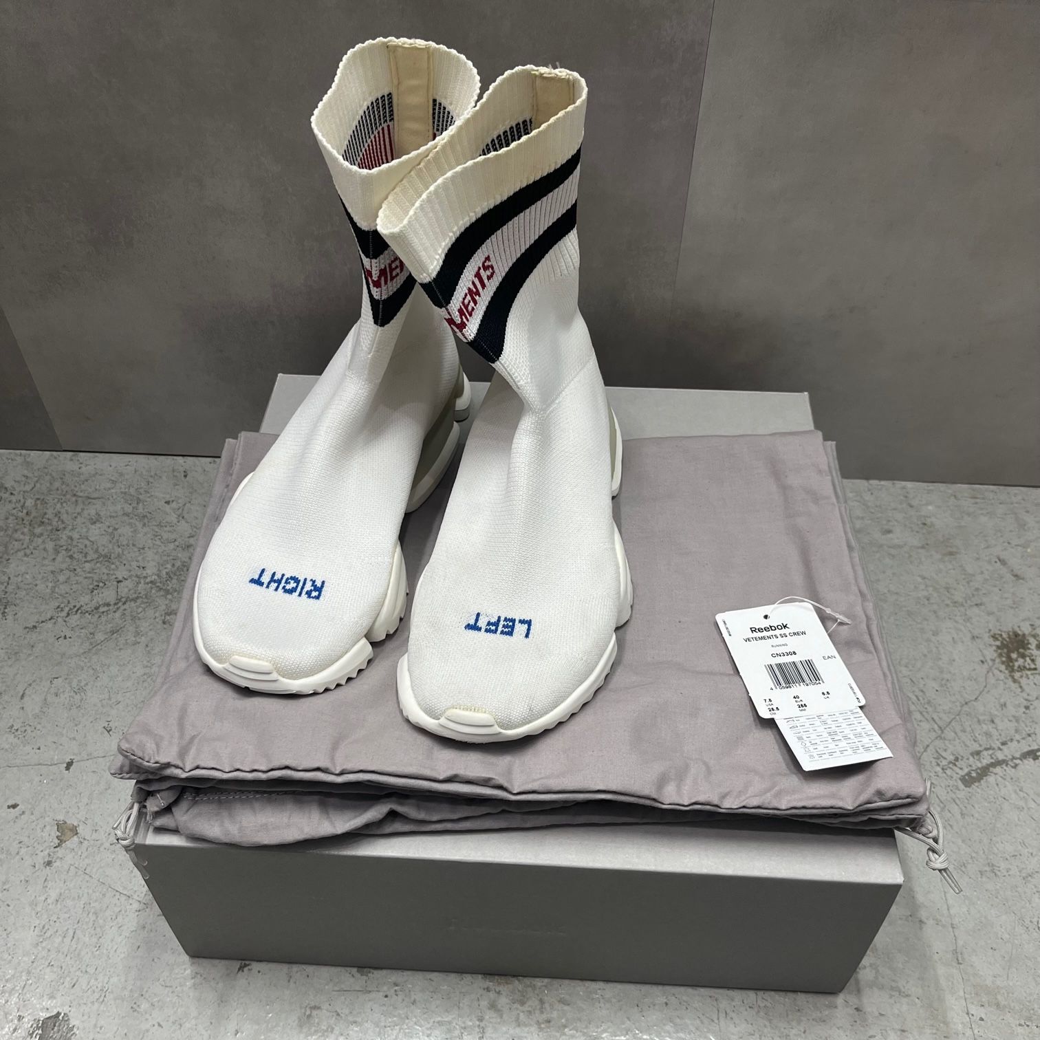 Reebok VETEMENTS ハイカット ソックス スニーカー CN3308 ヴェトモン 